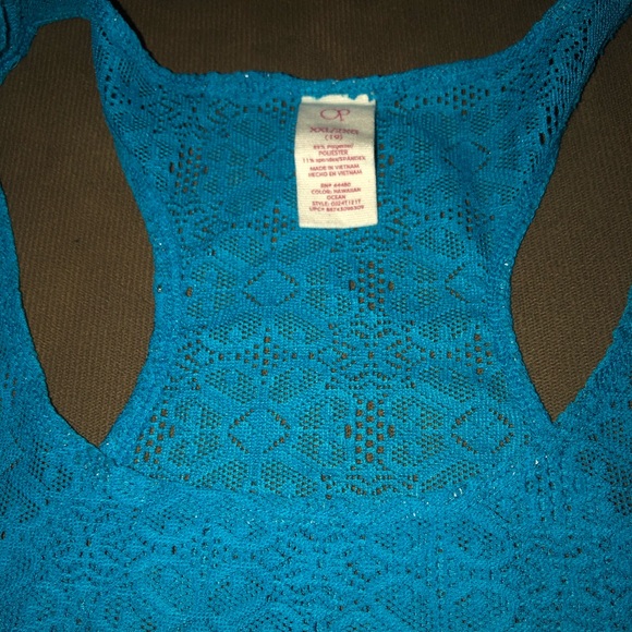 Top - Picture 3 of 3